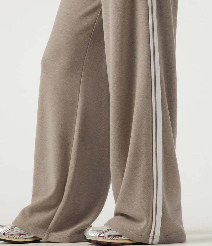 Mid Rise Drawstring Wide Leg Workout Pants with Pockets