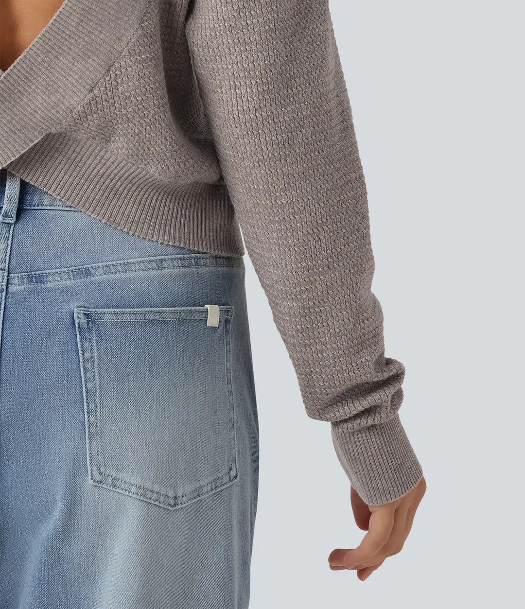 Round Neck Long Sleeve Cut-Out Back Casual Sweater