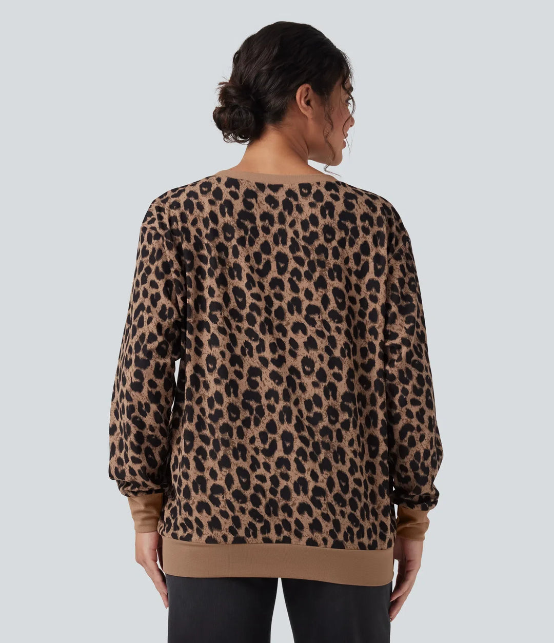 Round Neck Long Sleeve Leopard Waffle Oversized Casual Sweatshirt with Pockets