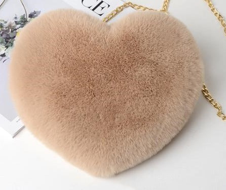 Avery | Heart-Shaped Fluffy Shoulder Bag with Gold Chain